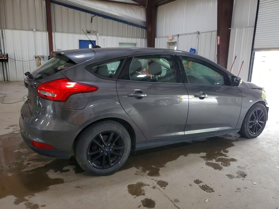 Photo 3 from auction – 2015 FORD FOCUS with VIN 1FADP3K25FL259786