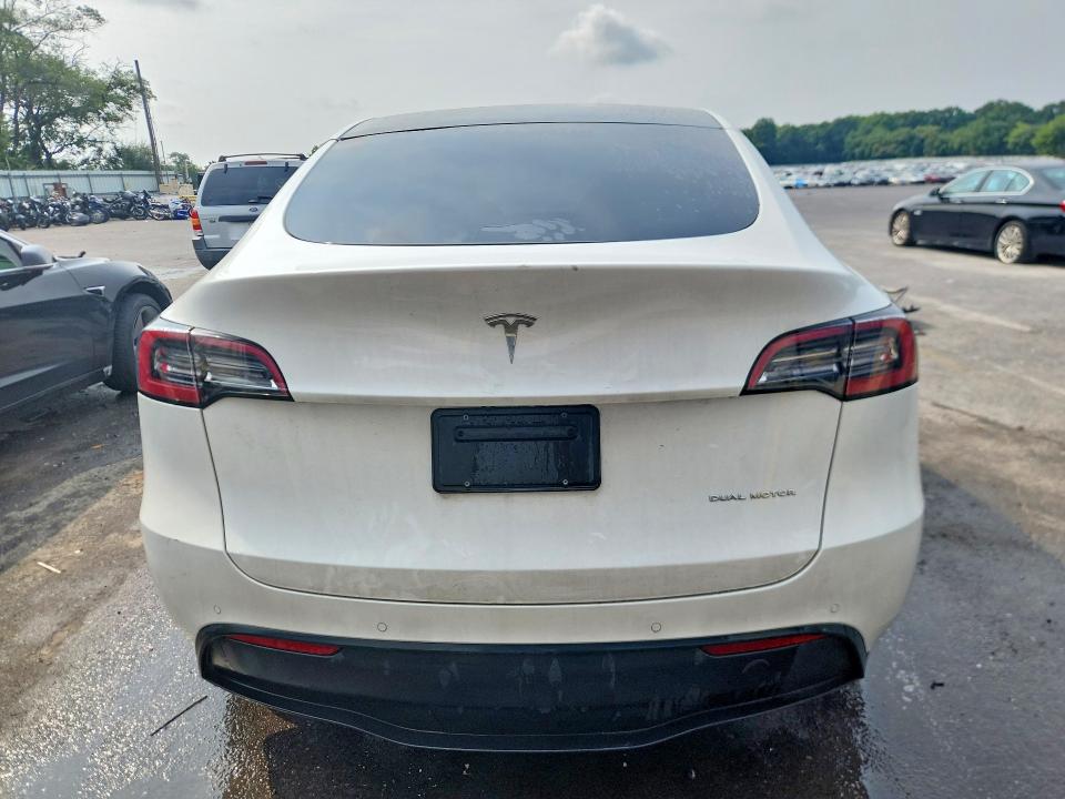 Photo 6 from auction – 2021 TESLA MODEL Y with VIN 5YJYGDEE8MF192012