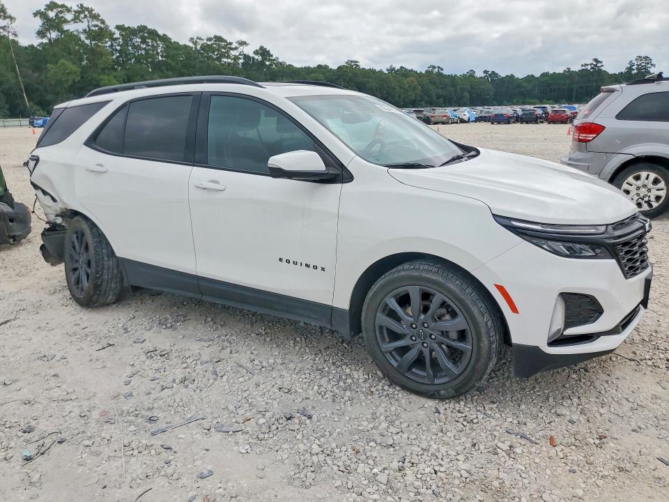 Photo 4 from auction – 2024 CHEVROLET EQUINOX with VIN 3GNAXMEG2RS194752