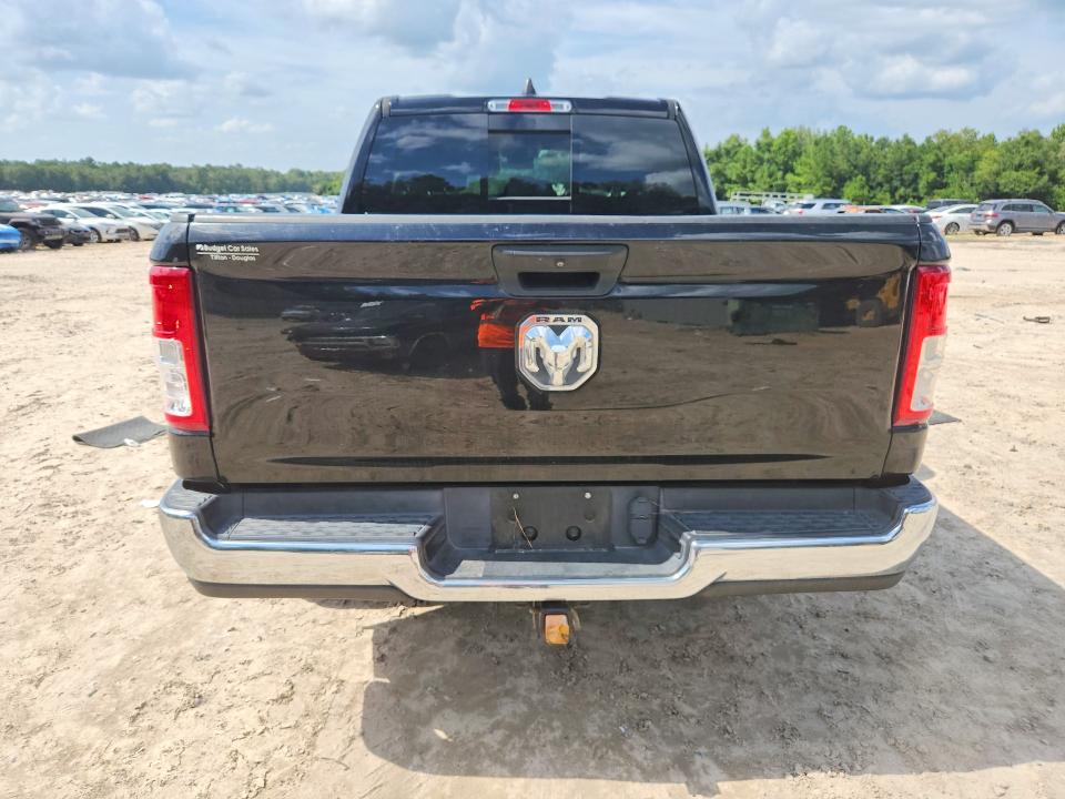 Photo 6 from auction – 2019 RAM 1500 with VIN 1C6RREGT8KN601485