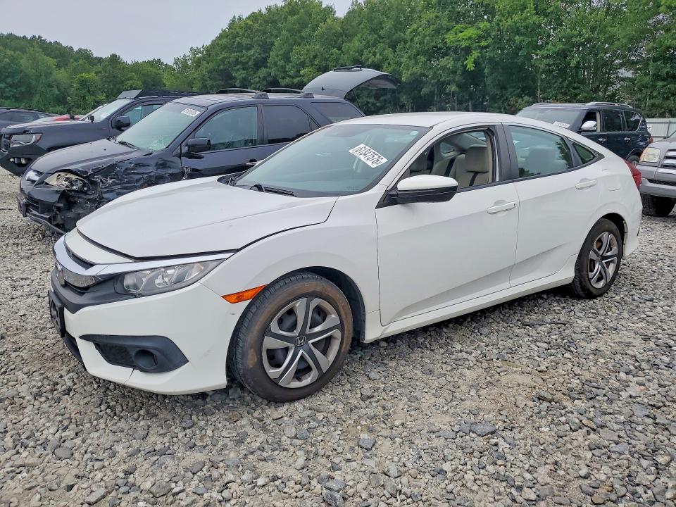 HONDA CIVIC 2017 with VIN 2HGFC2F60HH527084 - Photo from auction