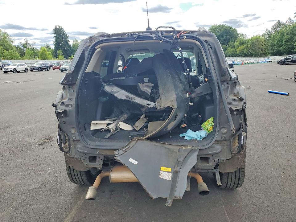 Photo 6 from auction – 2017 FORD ESCAPE with VIN 1FMCU9JD0HUB61570