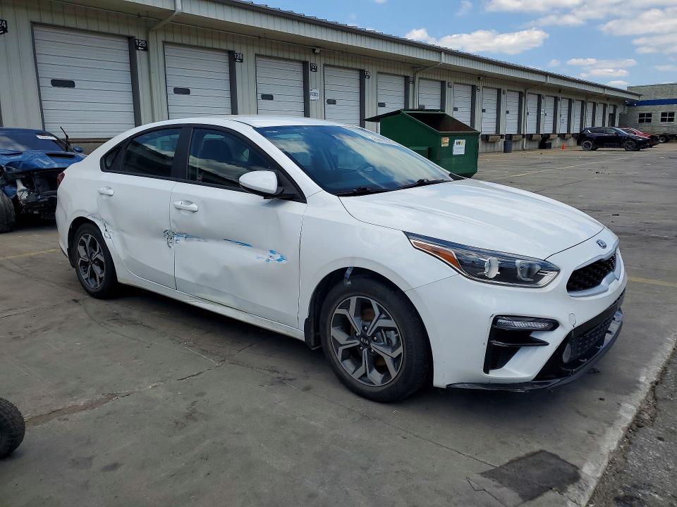 Photo 4 from auction – 2021 KIA FORTE with VIN 3KPF24AD6ME347990