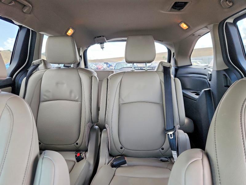 Photo 10 from auction – 2023 HONDA ODYSSEY with VIN 5FNRL6H83PB036045