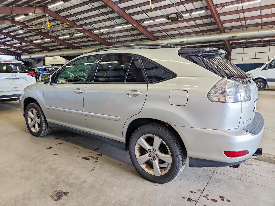 Photo 2 from auction – 2007 LEXUS RX with VIN 2T2HK31U67C020653