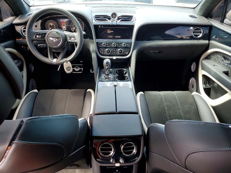 Zdjęcie 8 z aukcji – 2023 BENTLEY BENTAYGA z VIN SJAAR2ZVXPC023588