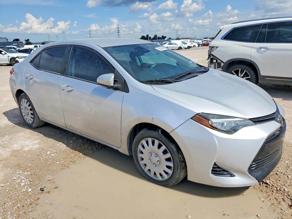 Photo 4 from auction – 2018 TOYOTA COROLLA with VIN 2T1BURHE4JC004626