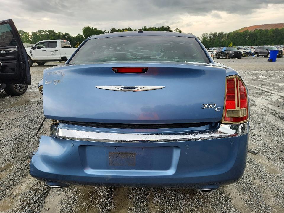 Photo 6 from auction – 2011 CHRYSLER 300C with VIN 2C3CA6CT8BH599669