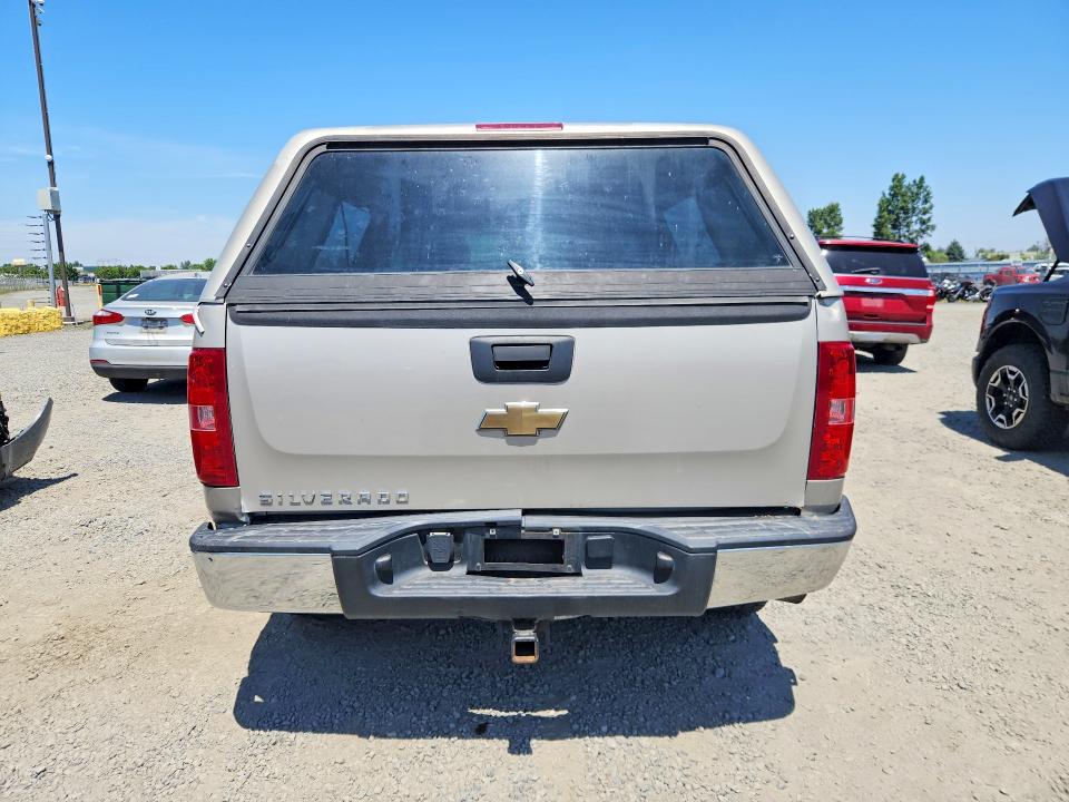 Photo 6 from auction – 2007 CHEVROLET SILVERADO with VIN 1GCEK19C37Z620253