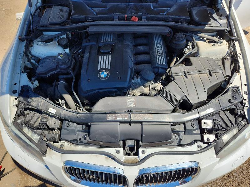 Photo 11 from auction – 2012 BMW 328 with VIN WBADW7C54CE728327