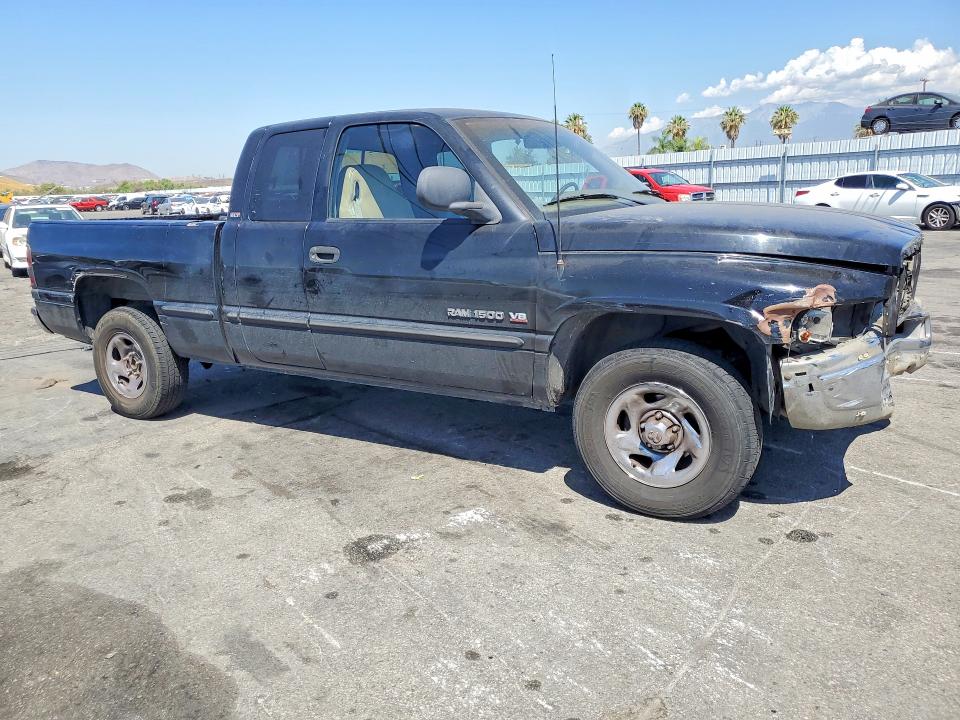 Photo 4 from auction – 1998 DODGE RAM 1500 with VIN 1B7HC13Y2WJ192607