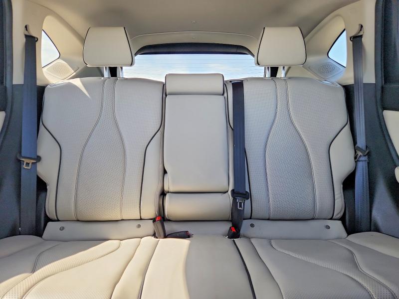 Photo 10 from auction – 2025 ACURA RDX with VIN 5J8TC2H76SL009810