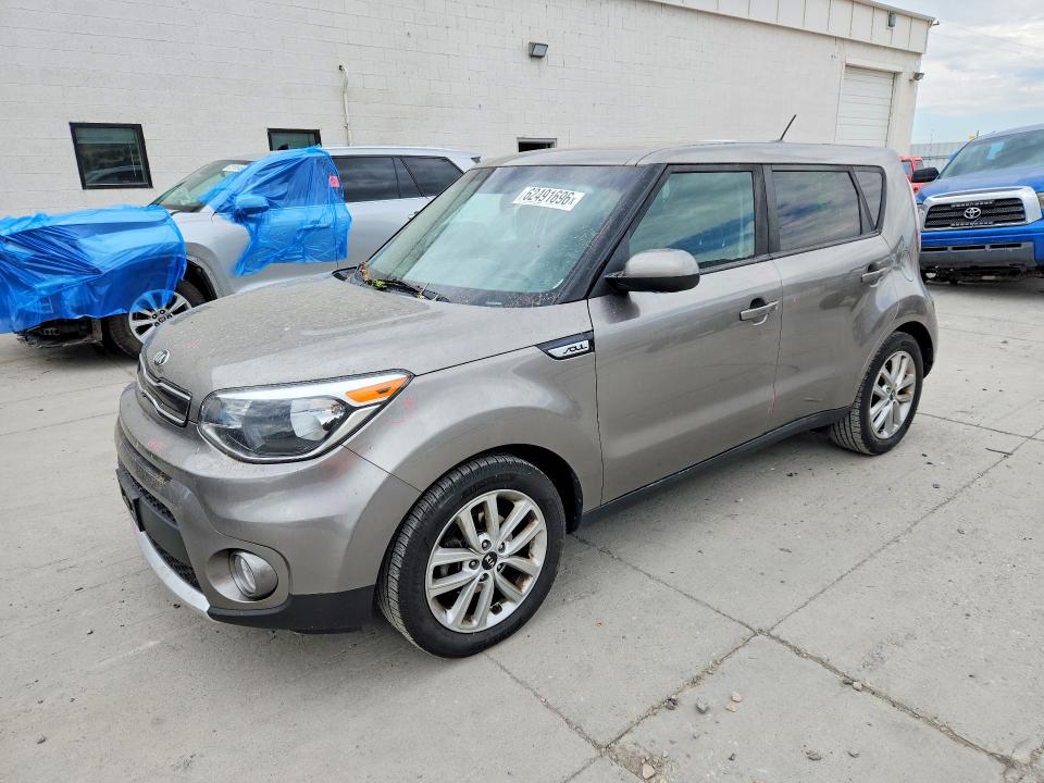 KIA SOUL 2018 with VIN KNDJP3A54J7614540 - Photo from auction