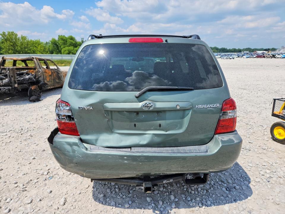 Photo 6 from auction – 2004 TOYOTA HIGHLANDER with VIN JTEGD21A540102398