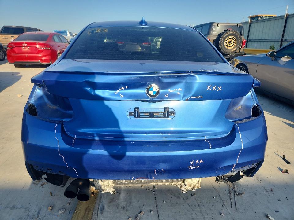 Photo 6 from auction – 2015 BMW 228 with VIN WBA1F5C51FV257426