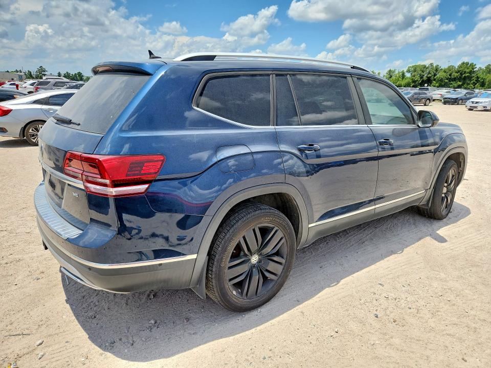 Photo 3 from auction – 2019 VOLKSWAGEN ATLAS with VIN 1V2ER2CAXKC519410
