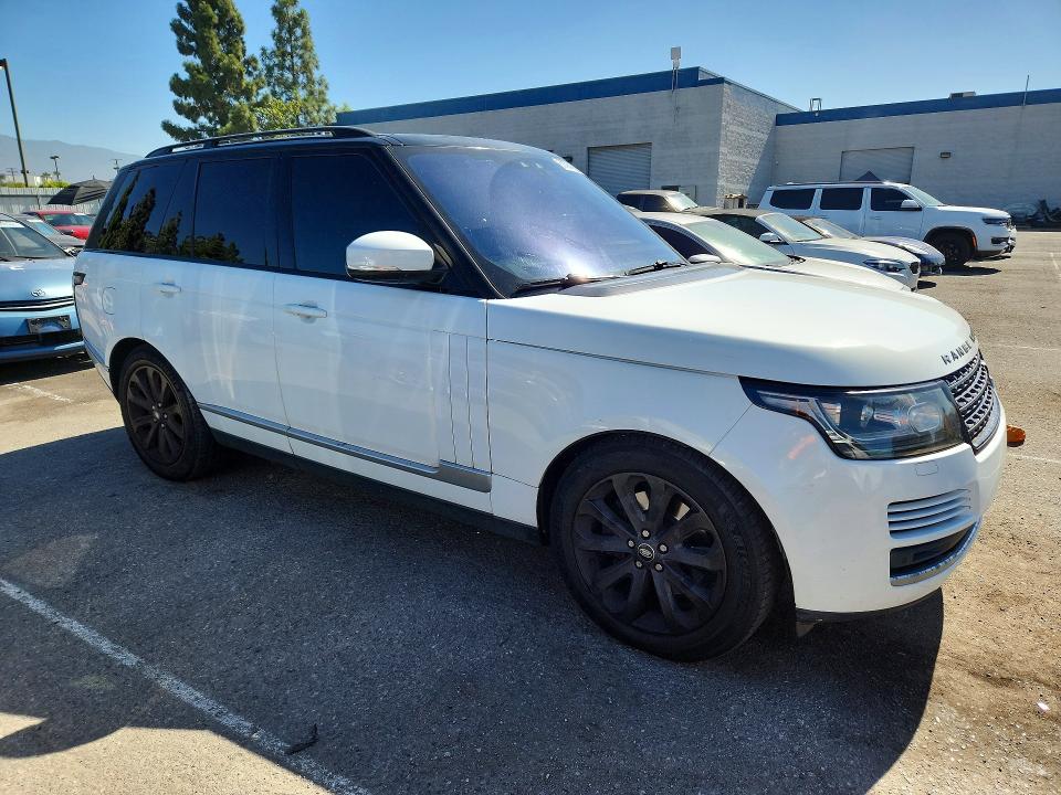 Photo 4 from auction – 2017 LAND ROVER RANGE ROVER with VIN SALGR2FK1HA350275