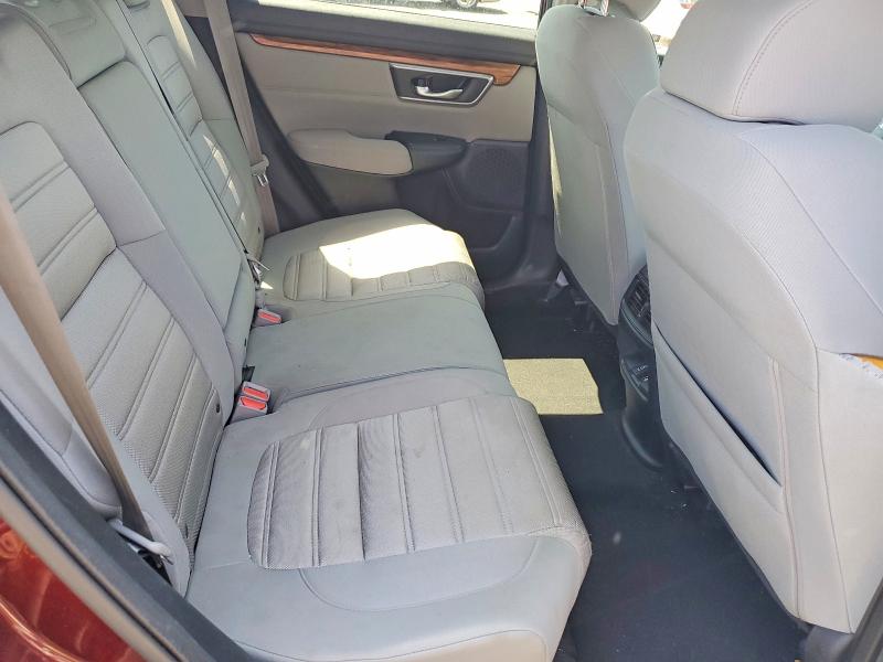 Photo 11 from auction – 2017 HONDA CR-V with VIN 2HKRW2H57HH606315