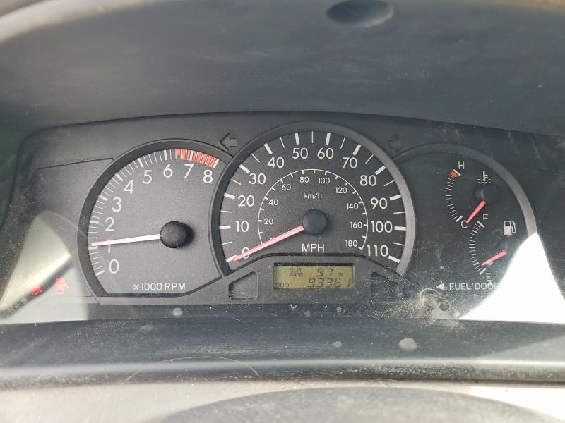 Photo 9 from auction – 2005 TOYOTA COROLLA with VIN 1NXBR32E75Z483751
