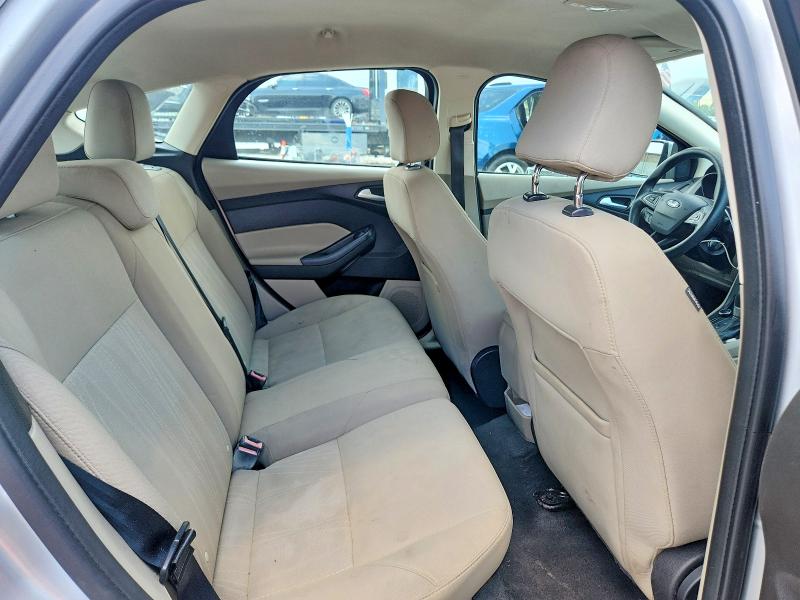 Photo 10 from auction – 2016 FORD FOCUS with VIN 1FADP3K20GL308992