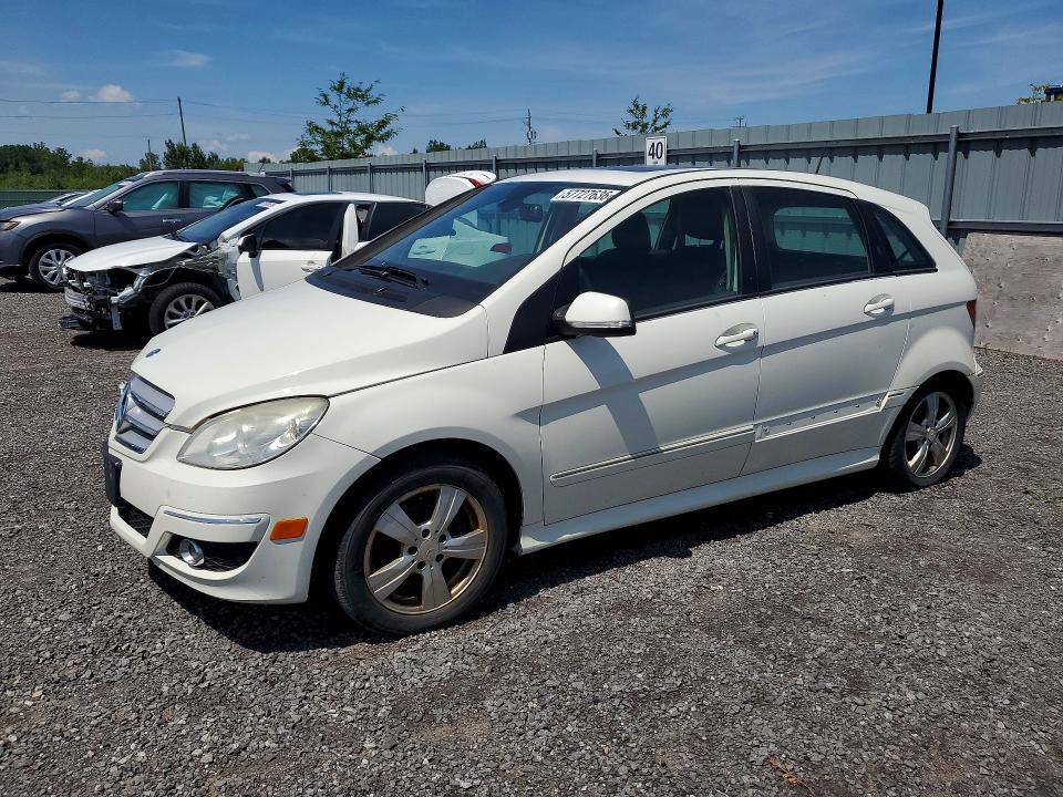 2010 MERCEDES-BENZ B200