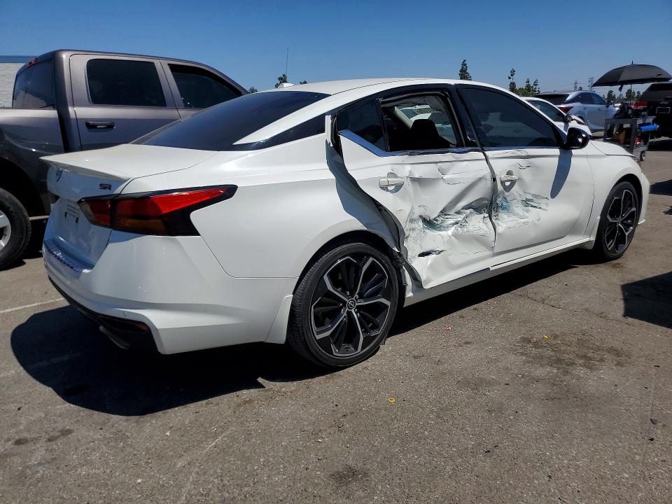 Photo 3 from auction – 2023 NISSAN ALTIMA with VIN 1N4BL4CV4PN409359
