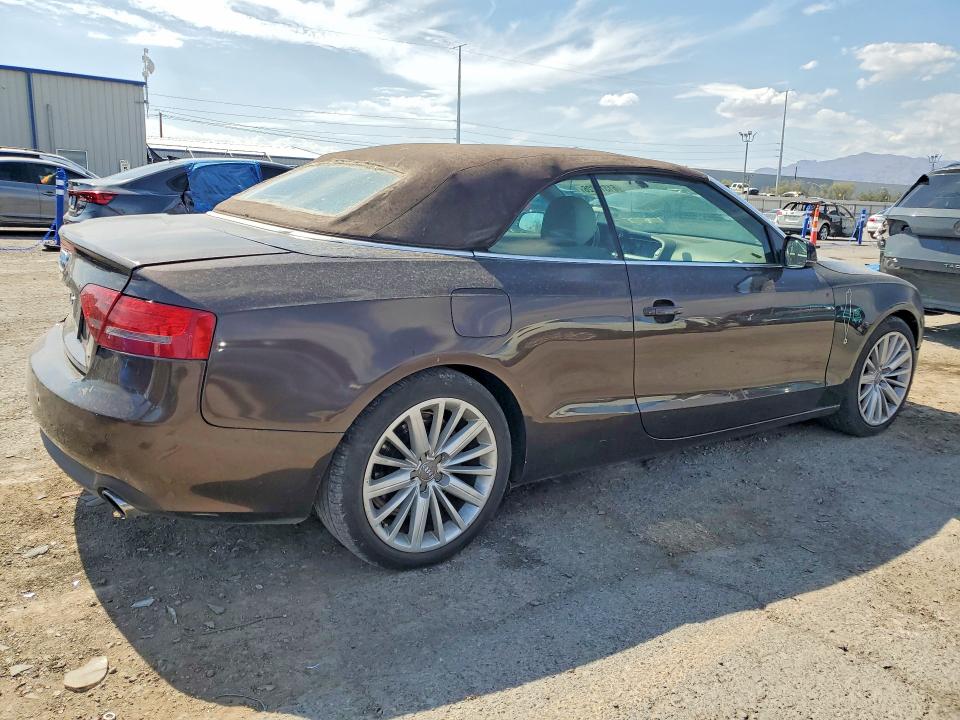 Photo 3 from auction – 2011 AUDI A5 with VIN WAULFAFHXBN003599