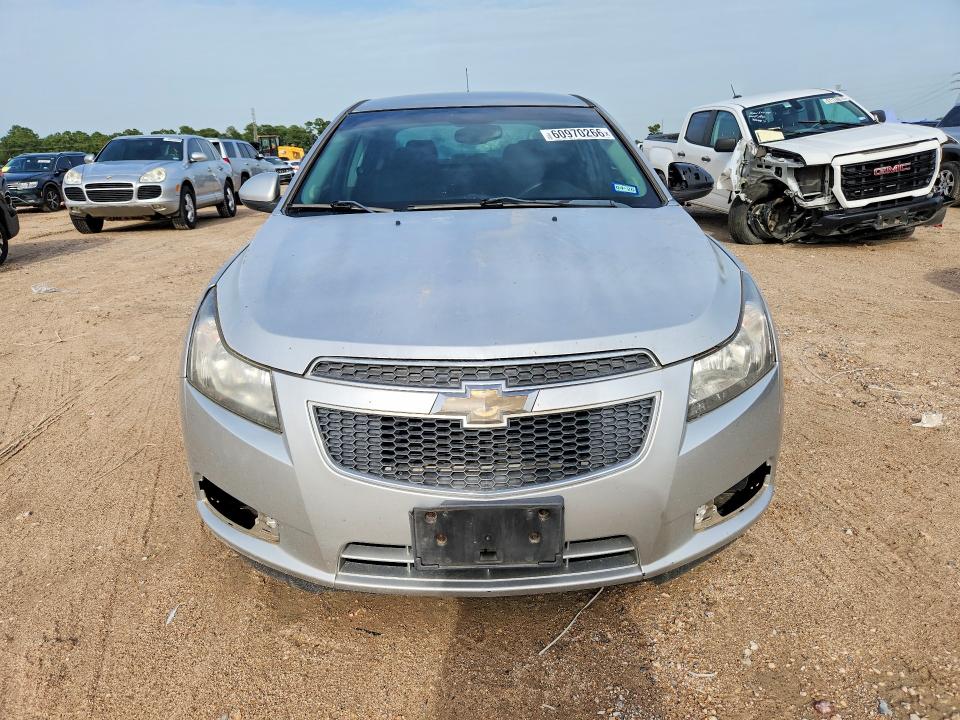 Photo 5 from auction – 2014 CHEVROLET CRUZE with VIN 1G1PC5SB6E7358647