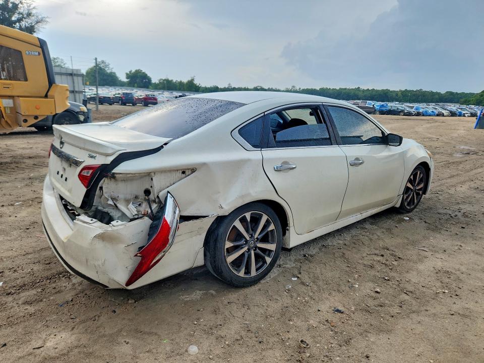 Photo 3 from auction – 2016 NISSAN ALTIMA with VIN 1N4AL3AP7GC239665