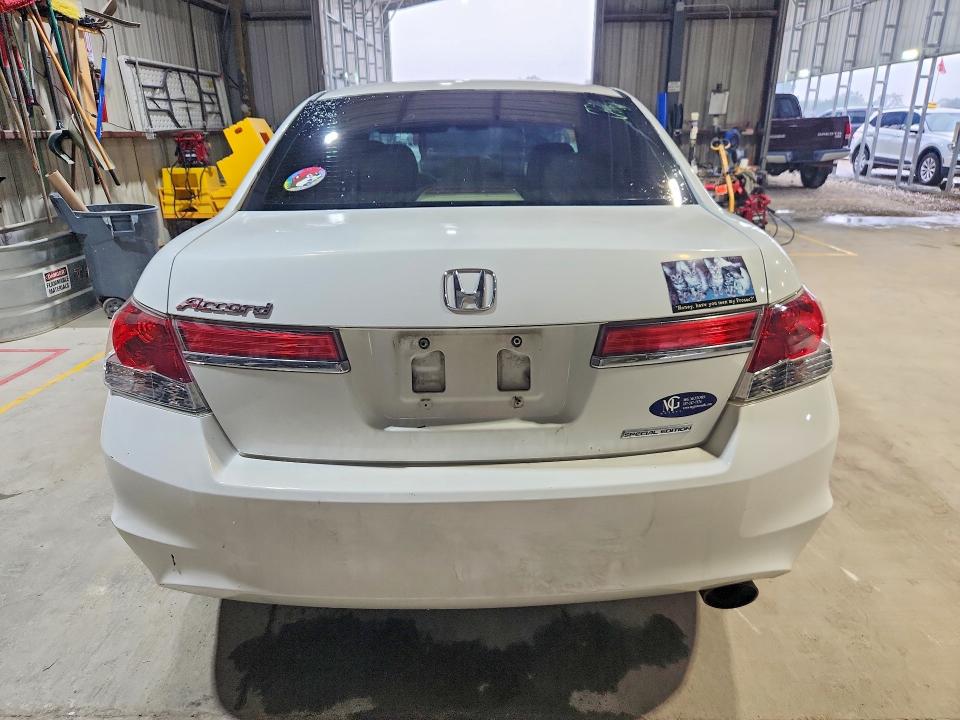 Photo 6 from auction – 2012 HONDA ACCORD with VIN 1HGCP2F63CA156131