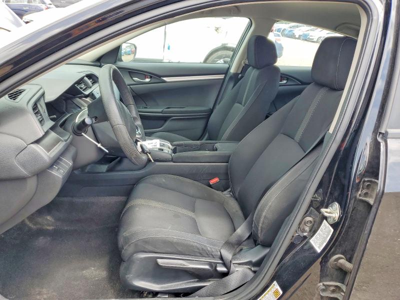 Снимка 7 от търг – 2017 HONDA CIVIC с VIN 19XFC2F55HE219829
