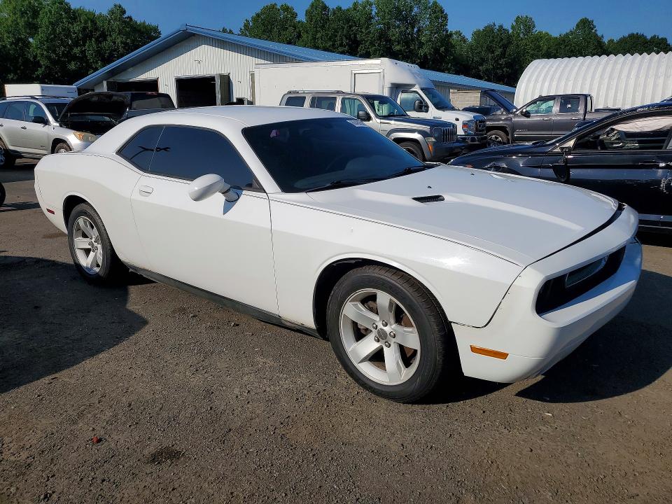 Photo 4 from auction – 2014 DODGE CHALLENGER with VIN 2C3CDYAG4EH127109