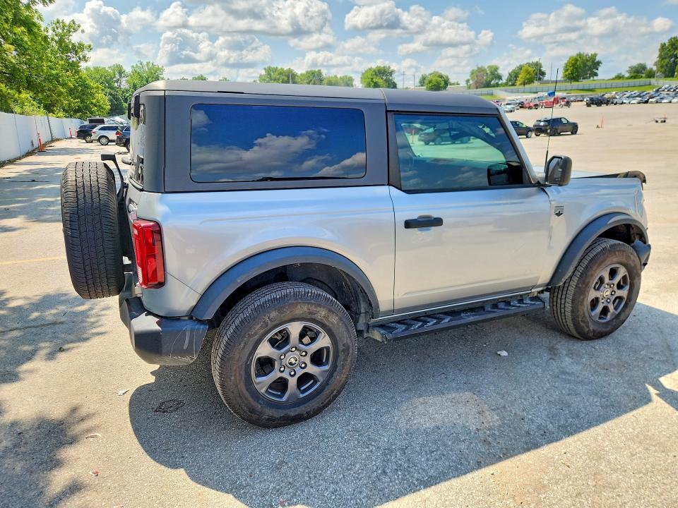 Photo 3 from auction – 2022 FORD BRONCO with VIN 1FMDE5AH1NLB06737