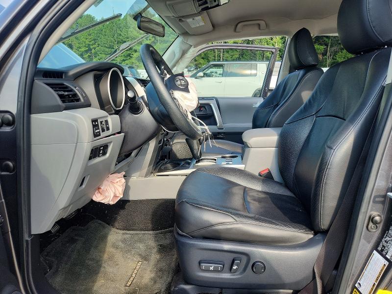 Photo 7 from auction – 2011 TOYOTA 4RUNNER with VIN JTEZU5JRXB5032381