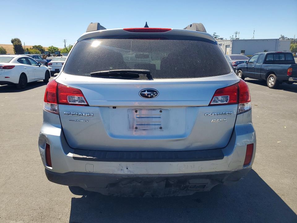 Photo 6 from auction – 2014 SUBARU OUTBACK with VIN 4S4BRBDC9E3296815