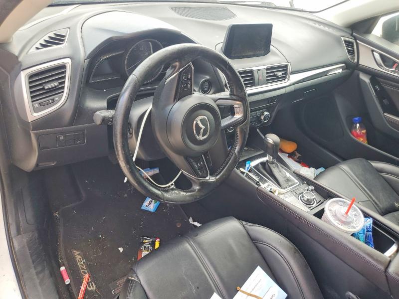صورة رقم 8 من المزاد - 2018 MAZDA 3 مع VIN 3MZBN1L30JM164382