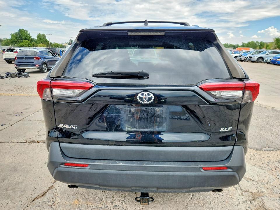 Photo 6 from auction – 2019 TOYOTA RAV4 with VIN JTMW1RFV4KD508160