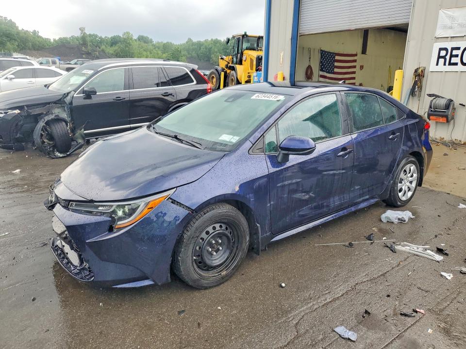 Zdjęcie 1 z aukcji – 2022 TOYOTA COROLLA z VIN 5YFEPMAE1NP352312