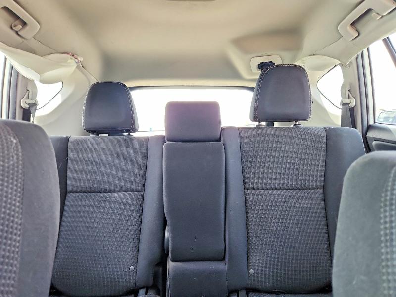 Photo 10 from auction – 2017 TOYOTA RAV4 with VIN 2T3RFREV4HW627919