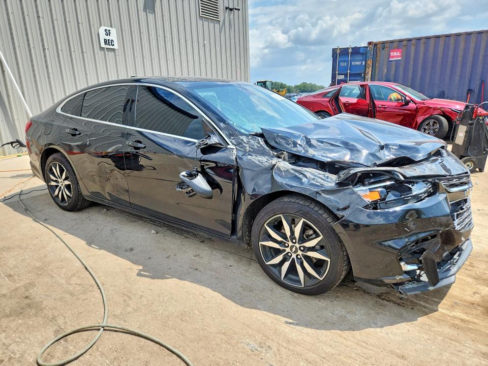 Photo 4 from auction – 2017 CHEVROLET MALIBU with VIN 1G1ZE5ST9HF213396