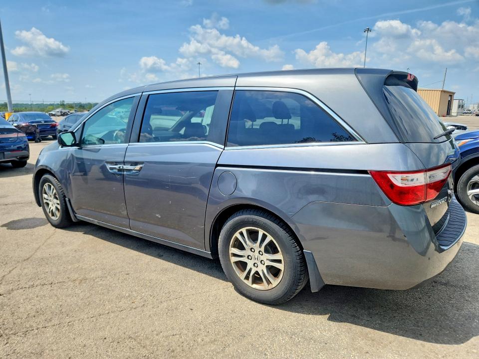 Photo 2 from auction – 2013 HONDA ODYSSEY with VIN 5FNRL5H67DB043875