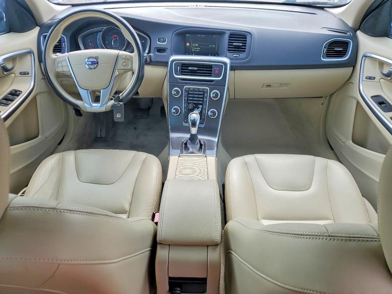 صورة رقم 8 من المزاد - 2015 VOLVO S60 مع VIN YV140MFK7F2355272