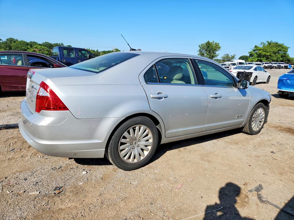 Photo 3 from auction – 2010 FORD FUSION with VIN 3FADP0L39AR316183