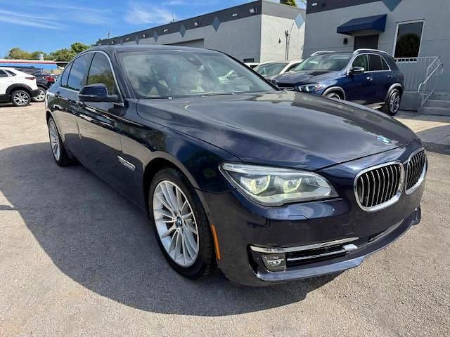Photo 4 from auction – 2015 BMW 750 with VIN WBAYB6C5XFD965910