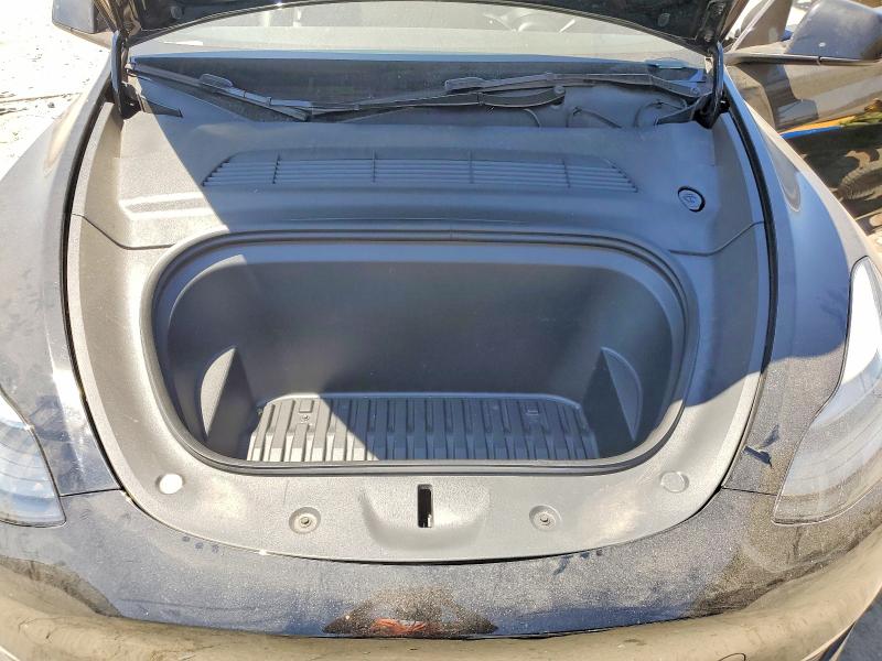 Photo 11 from auction – 2024 TESLA MODEL Y with VIN 7SAYGAEE7RF987948