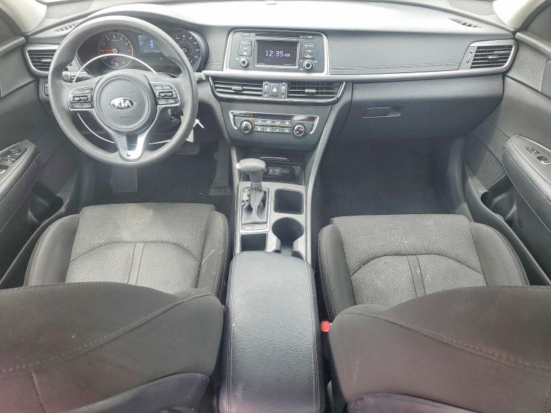 Photo 8 from auction – 2017 KIA OPTIMA with VIN 5XXGT4L3XHG173277