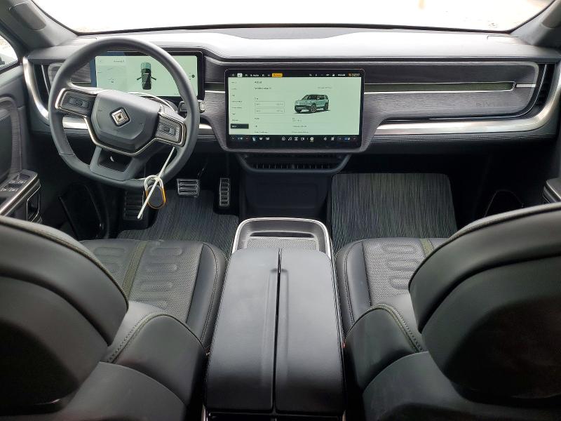 Photo 8 from auction – 2023 RIVIAN R1S with VIN 7PDSGABL0PN005982