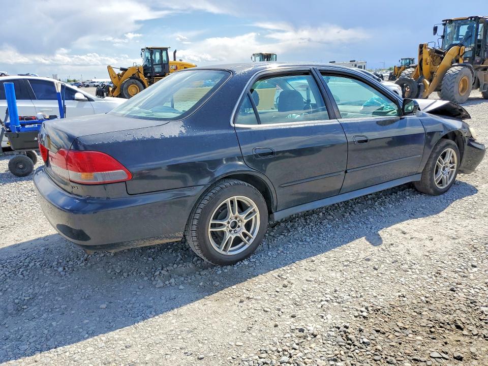 Photo 3 from auction – 2001 HONDA ACCORD with VIN 1HGCG66581A063200