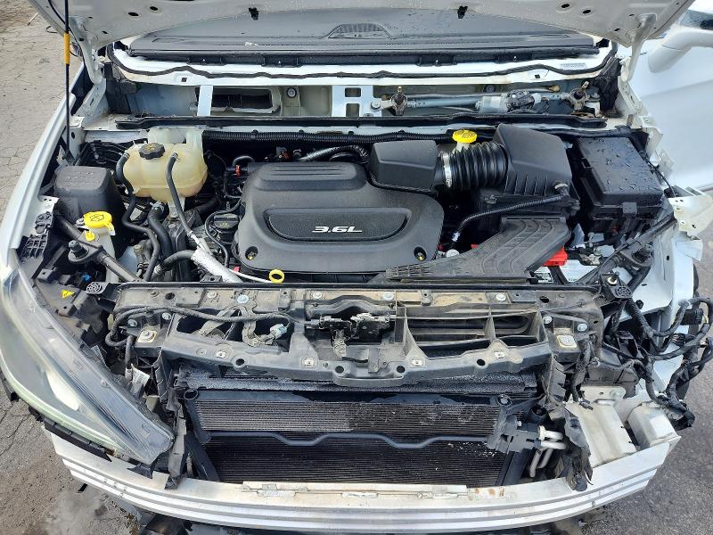 Снимка 12 от търг – 2018 CHRYSLER PACIFICA с VIN 2C4RC1GG1JR314660