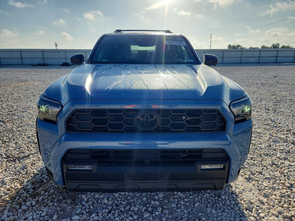 Photo 5 from auction – 2025 TOYOTA 4RUNNER with VIN JTEVB5BRXS5007578